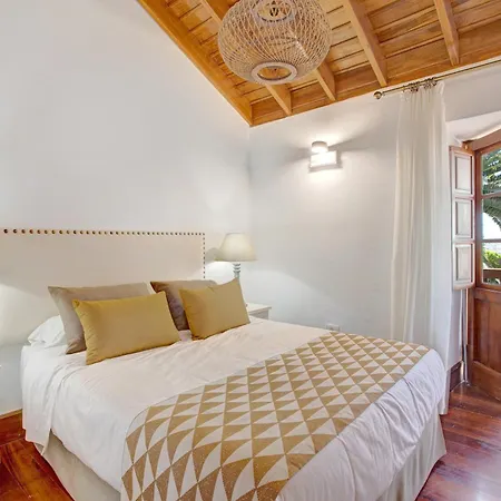 Dragomar Country house